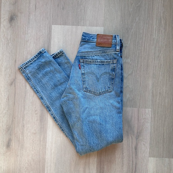 Levi 501 S Jeans W24 L30 - Picture 1 of 9